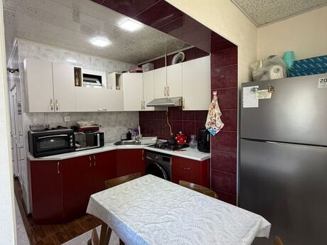 2-room apartment for rent, 70 m², Köhnə Günəşli: 600 ₼/mo 2