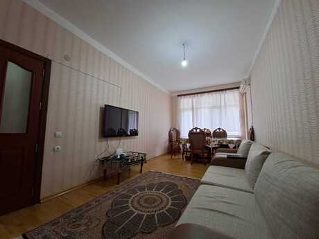 4 otaqlı mənzil, 114 m², Nəriman Nərimanov: 388 000 ₼ 2