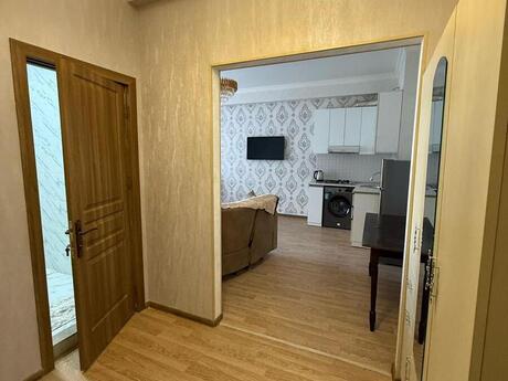1-room apartment for rent, 41 m², 28 May: 699 ₼/mo 4