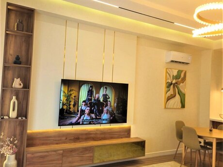 Kirayə 3 otaqlı mənzil, 110 m², Ağ şəhər: 2 400 ₼/ay 4