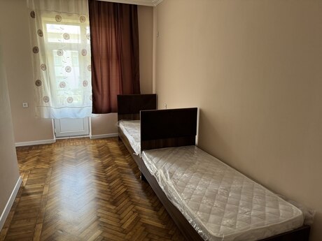 2-room apartment for rent, 60 m², 28 May: 797 ₼/mo 4