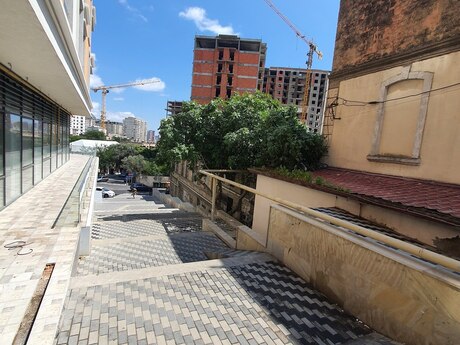 Kirayə 1 otaqlı mənzil, 30 m², 28 May: 140 ₼/ay 2