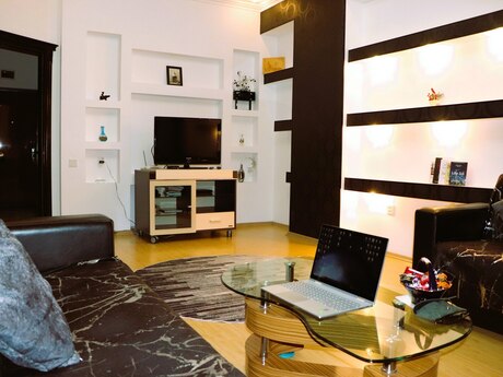 3 otaqlı mənzil, 105 m², Neftçilər: 280 000 ₼ 3