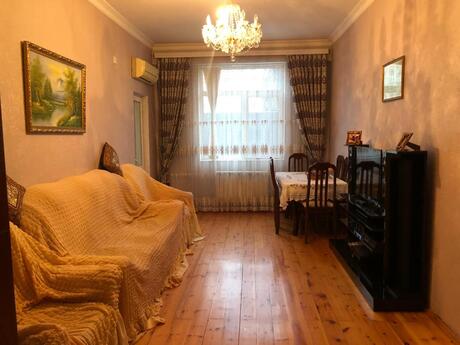 Объявление №6418430 - Баку, м. Ази Асланов, 3-комн., 80 м², 2/17 этаж