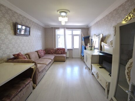 Elan №6418434 - Bakı, Bakıxanov q., 3 otaqlı, 90 m², 3/5 mərtəbə