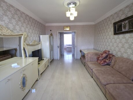 3 otaqlı mənzil, 90 m², Bakıxanov: 195 000 ₼ 2