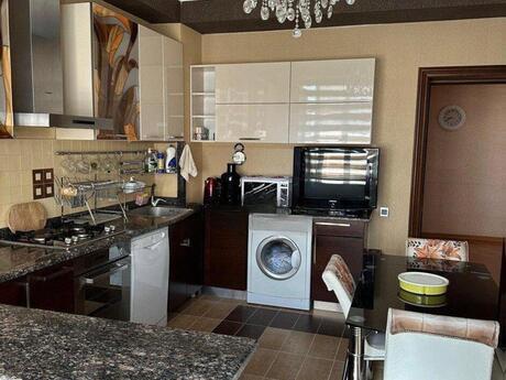 4 otaqlı mənzil, 214 m², Elmlər Akademiyası: 570 000 ₼ 5