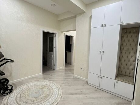 Kirayə 3 otaqlı mənzil, 120 m², Həzi Aslanov: 1 000 ₼/ay 3