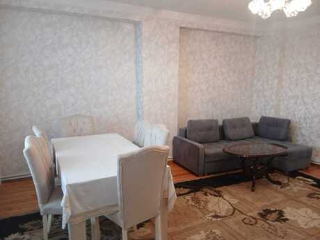 3-room apartment for rent, 130 m², Həzi Aslanov: 750 ₼/mo 2
