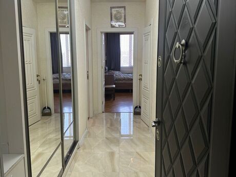 2-room apartment for rent, 52 m², Memar Əcəmi: 800 ₼/mo 3