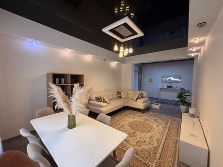 Elan №6395371 - Bakı, Şah İsmayıl Xətai m., 3 otaqlı, 97 m², 3/12 mərtəbə
