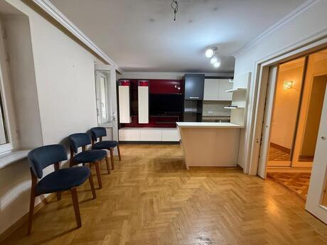 Elan №6418578 - Bakı, Gənclik m., 6 otaqlı, 170 m²