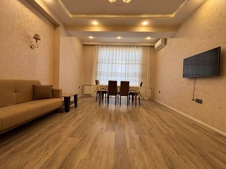 Kirayə 3 otaqlı mənzil, 135 m², Nəsimi: 1 100 ₼/ay 2