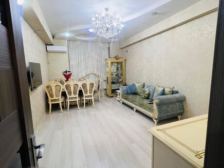 Elan №6418574 - Bakı, Əhmədli q., 2 otaqlı, 72 m², 3/20 mərtəbə