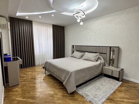 3 otaqlı mənzil, 128 m², İnşaatçılar: 298 000 ₼ 2