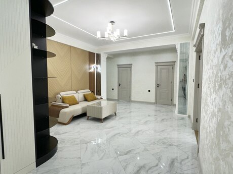 3 otaqlı mənzil, 140 m², 8-ci kilometr: 385 000 ₼ 2