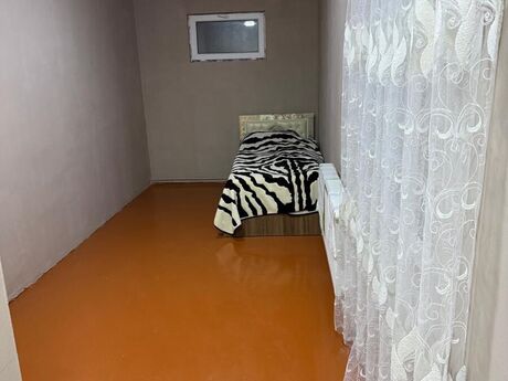 7 otaqlı həyət evi, 200 m², Binə: 72 000 ₼ 4