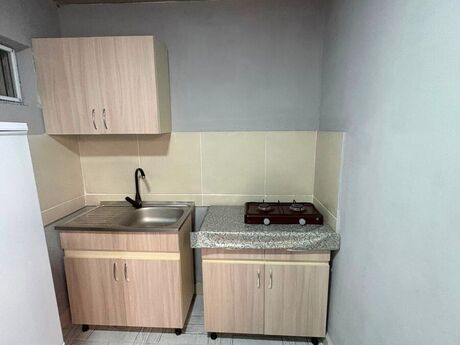 7 otaqlı həyət evi, 200 m², Binə: 72 000 ₼ 3