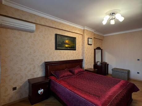 3 otaqlı mənzil, 135 m², 20 Yanvar: 298 000 ₼ 5