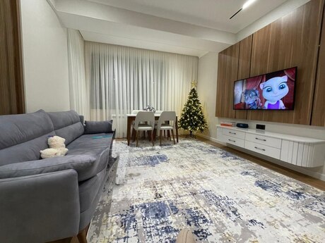 Elan №6418776 - Bakı, 7-ci mikrorayon q., 3 otaqlı, 81 m², 7/16 mərtəbə