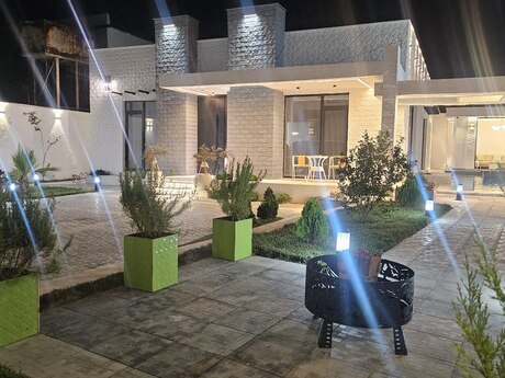 4 otaqlı həyət evi, 180 m², Şüvəlan: 460 000 ₼ 2