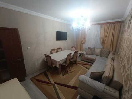 Объявление №6418816 - Баку, м. Халглар Достлугу, 3-комн., 80 м², 7/9 этаж