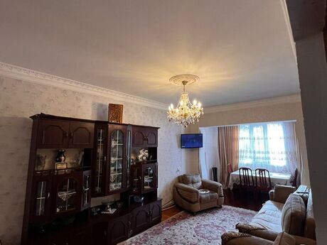 Elan №6418897 - Bakı, Bakıxanov q., 3 otaqlı, 85 m², 2/9 mərtəbə