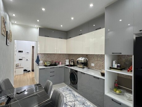 Продаётся 2-комнатная квартира в новостройке, ЖК Panorama Park, 82 м², 245 000 AZN, фото 2 / 10