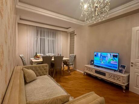 Объявление №6419066 - Баку, Хатаинский р., 2-комн., 85 м², 6/17 этаж