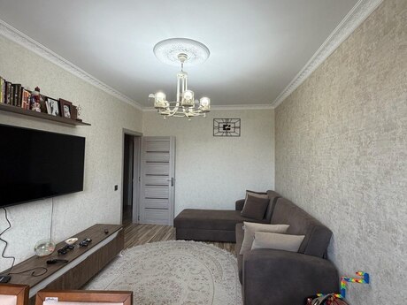 3 otaqlı mənzil, 85 m², Bakıxanov: 205 000 ₼ 2