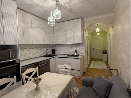 2 otaqlı mənzil, 65 m², Əhmədli: 184 000 ₼ 3