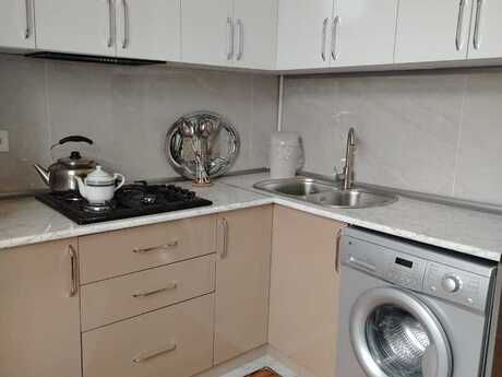 Kirayə 2 otaqlı mənzil, 76 m², Səbail: 900 ₼/ay 2