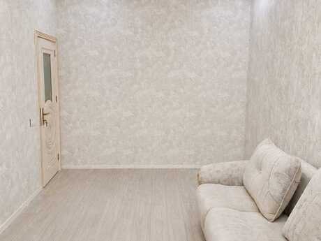 2-комнатная квартира, 71 м², Bakıxanov: 155 000 ₼ 2