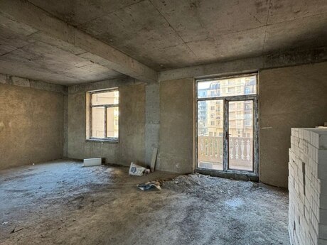 4 otaqlı mənzil, 176 m², Ağ şəhər: 686 000 ₼ 4