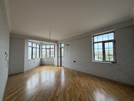 Elan №6419145 - Bakı, Bakıxanov q., 3 otaqlı, 94 m², 6/8 mərtəbə