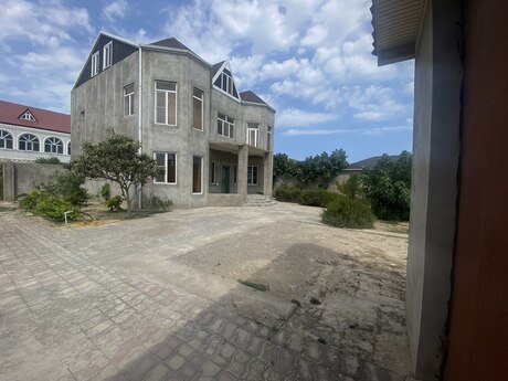 8 otaqlı həyət evi, 226 m², Maştağa: 186 000 ₼ 2