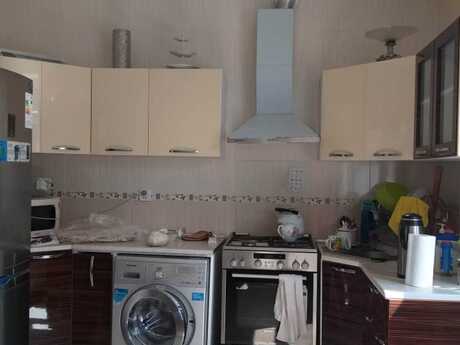7 otaqlı həyət evi, 250 m², Albalılıq: 410 000 ₼ 2