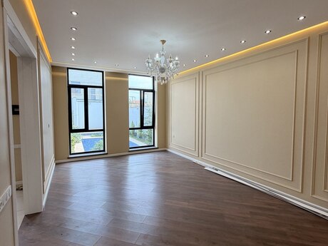 5 otaqlı həyət evi, 240 m², Binə: 272 000 ₼ 5