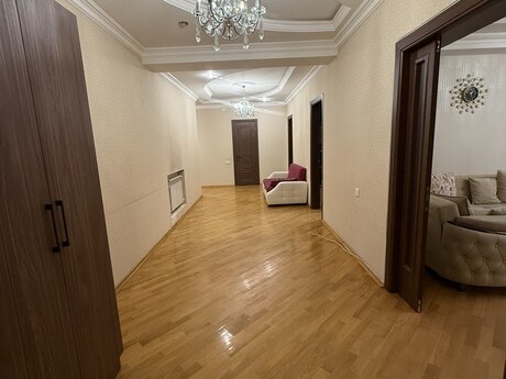 Kirayə 3 otaqlı mənzil, 140 m², Nəriman Nərimanov: 1 300 ₼/ay 5