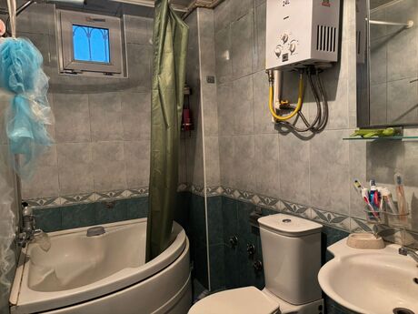 2-room apartment for rent, 52 m², İçəri Şəhər: 200 ₼/mo 2