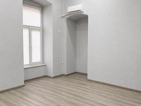 İçəri Şəhərdə ofis satılır, 75 m², 350 000 AZN, şəkil 5 / 6