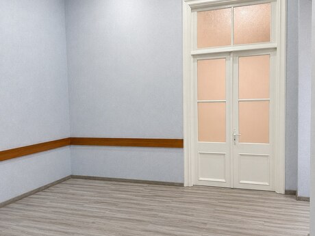 İçəri Şəhərdə ofis satılır, 75 m², 350 000 AZN, şəkil 2 / 6