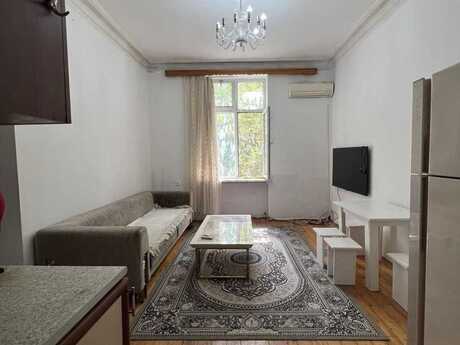2 otaq · 30 m² · 2/4 mərtəbə, Nəriman Nərimanov