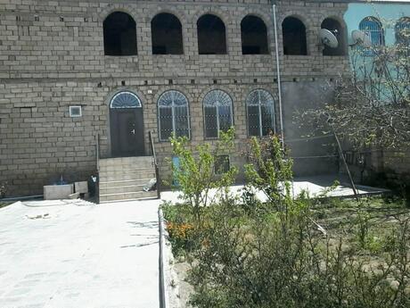 Elan №6419471 - Bakı, Binəqədi r., 4 otaqlı, 200 m²