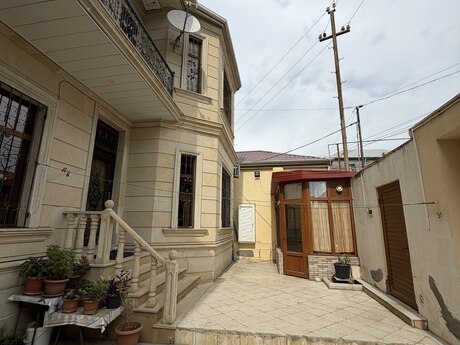4 otaqlı həyət evi, 180 m², Bakıxanov: 310 000 ₼ 3