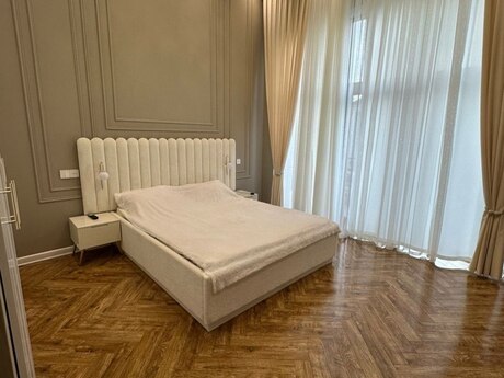 Сдаётся 4-комнатный дом, Mərdəkan, 300 м², 150 AZN/мес, фото 5 / 10