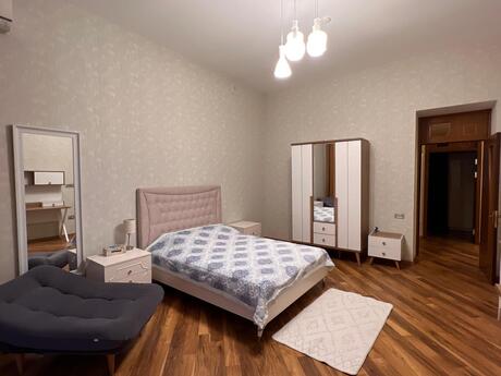 Kirayə 5 otaqlı mənzil, 260 m², Sahil: 3 200 ₼/ay 4