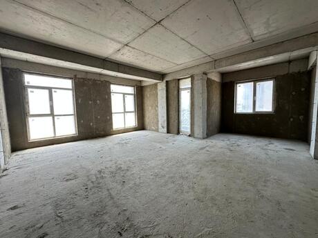 4 otaqlı mənzil, 191 m², Nəsimi: 485 000 ₼ 3