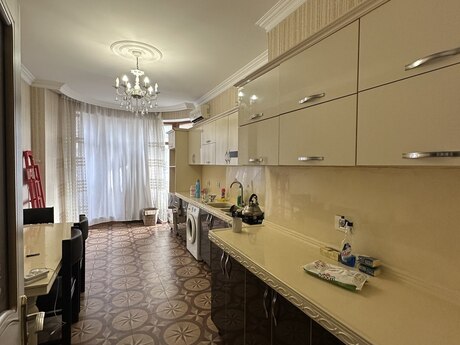 Kirayə 3 otaqlı mənzil, 165 m², Şah İsmayıl Xətai: 280 ₼/ay 5