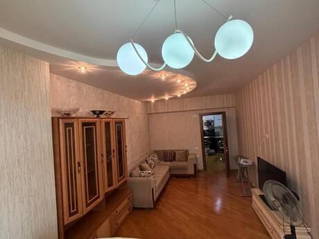 Kirayə 2 otaqlı mənzil, 60 m², 20 Yanvar: 640 ₼/ay 2